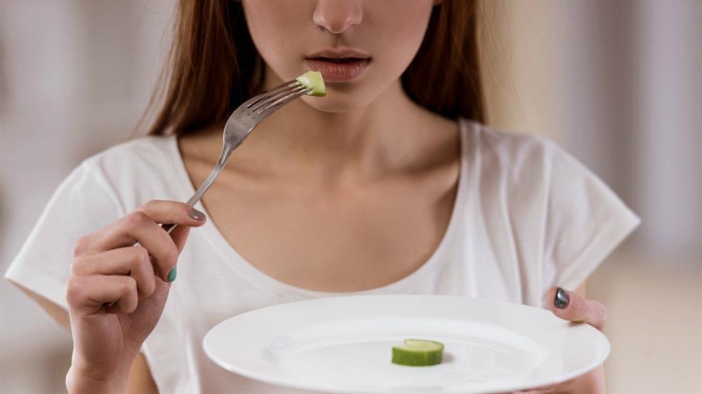 anoreksiya belirtileri ve tedavisi